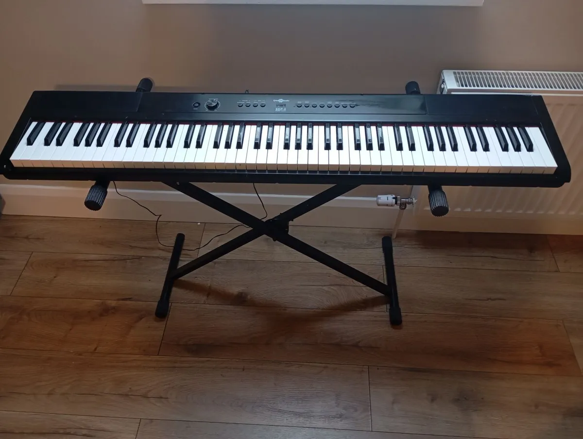 Weighted piano keyboard - Image 3