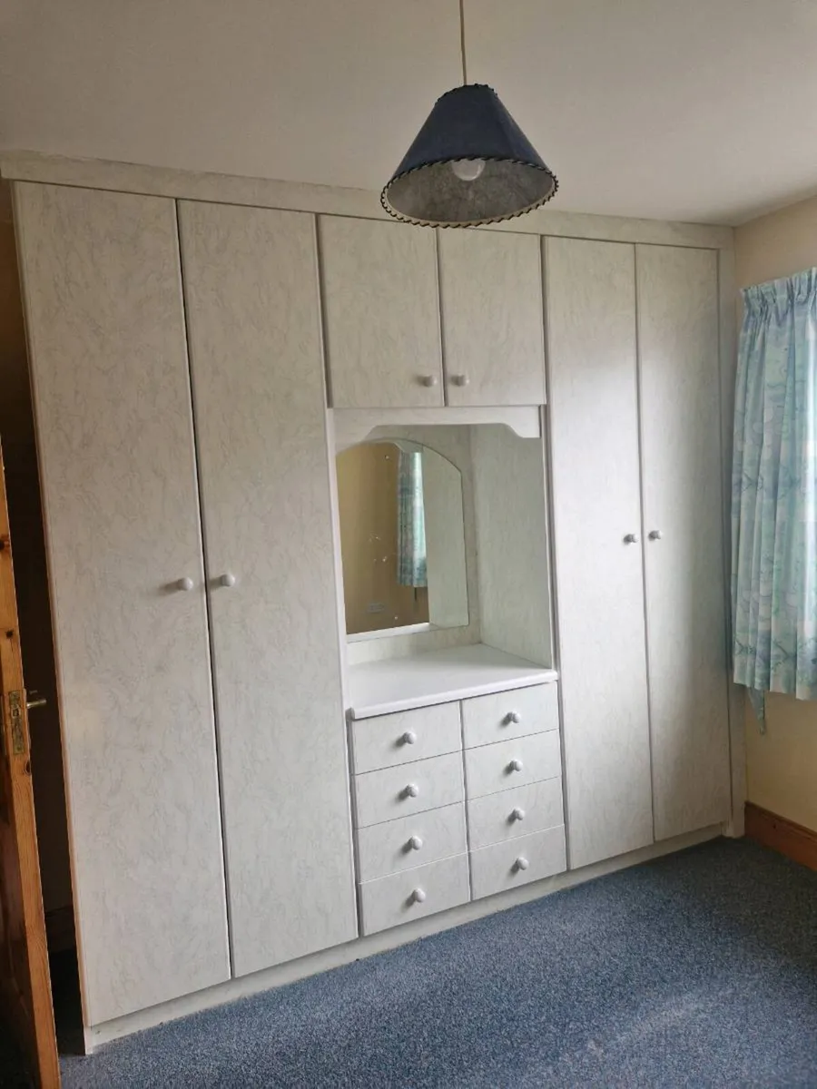 Wardrobes - Image 3