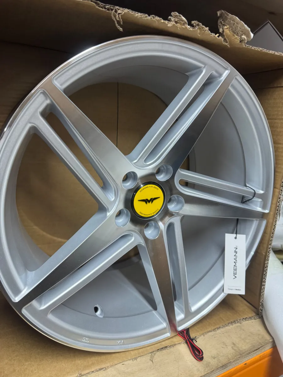 Veemann centre caps available www.fkalloys.ie - Image 3