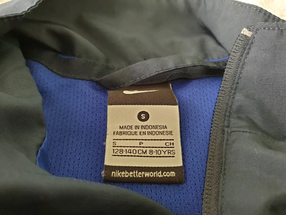 Barcelona Football Club Track Top 2010 to 2011 - Image 2