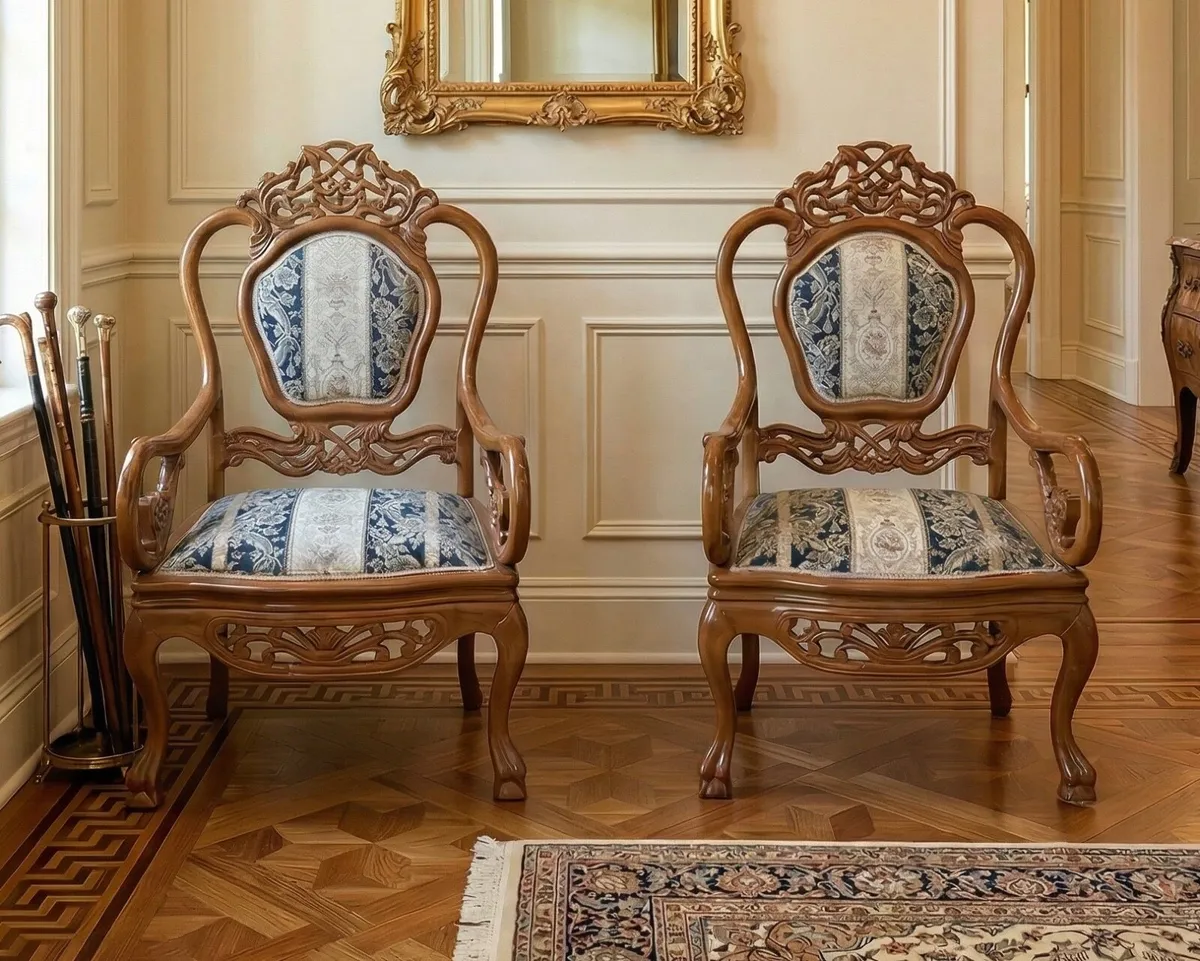 Pair of oriental style chairs