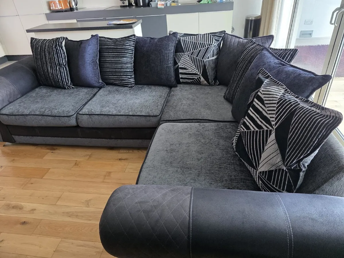 Corner sofa - Image 3