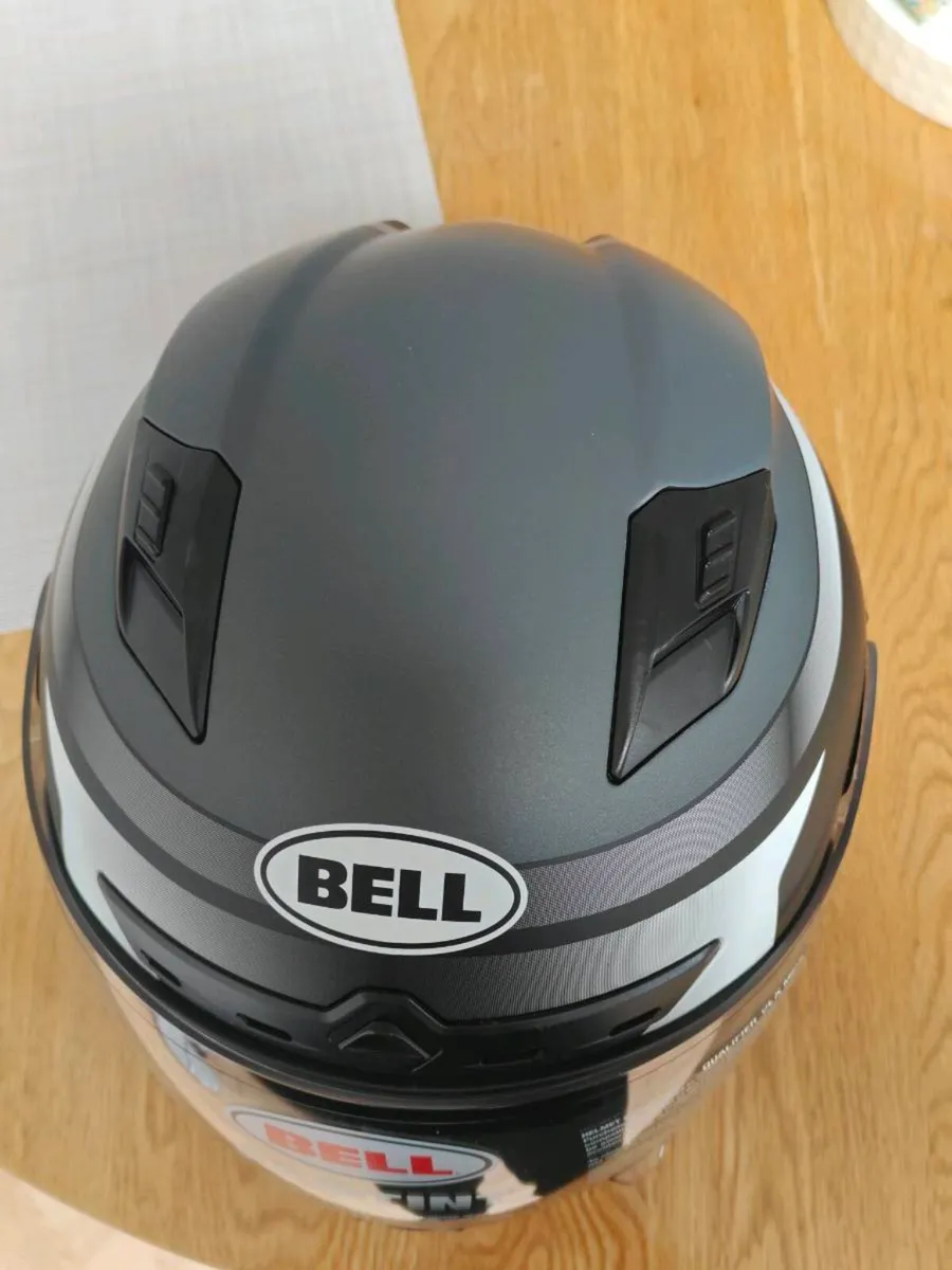 HELMET QUALIFIER DLX MIPS
SIZE-S 55-56cm - Image 2