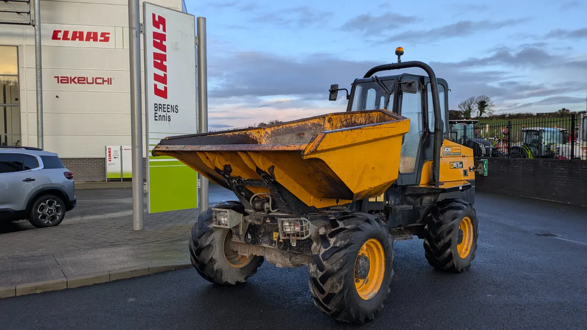 JCB 6 ton swivel dumper - Image 3