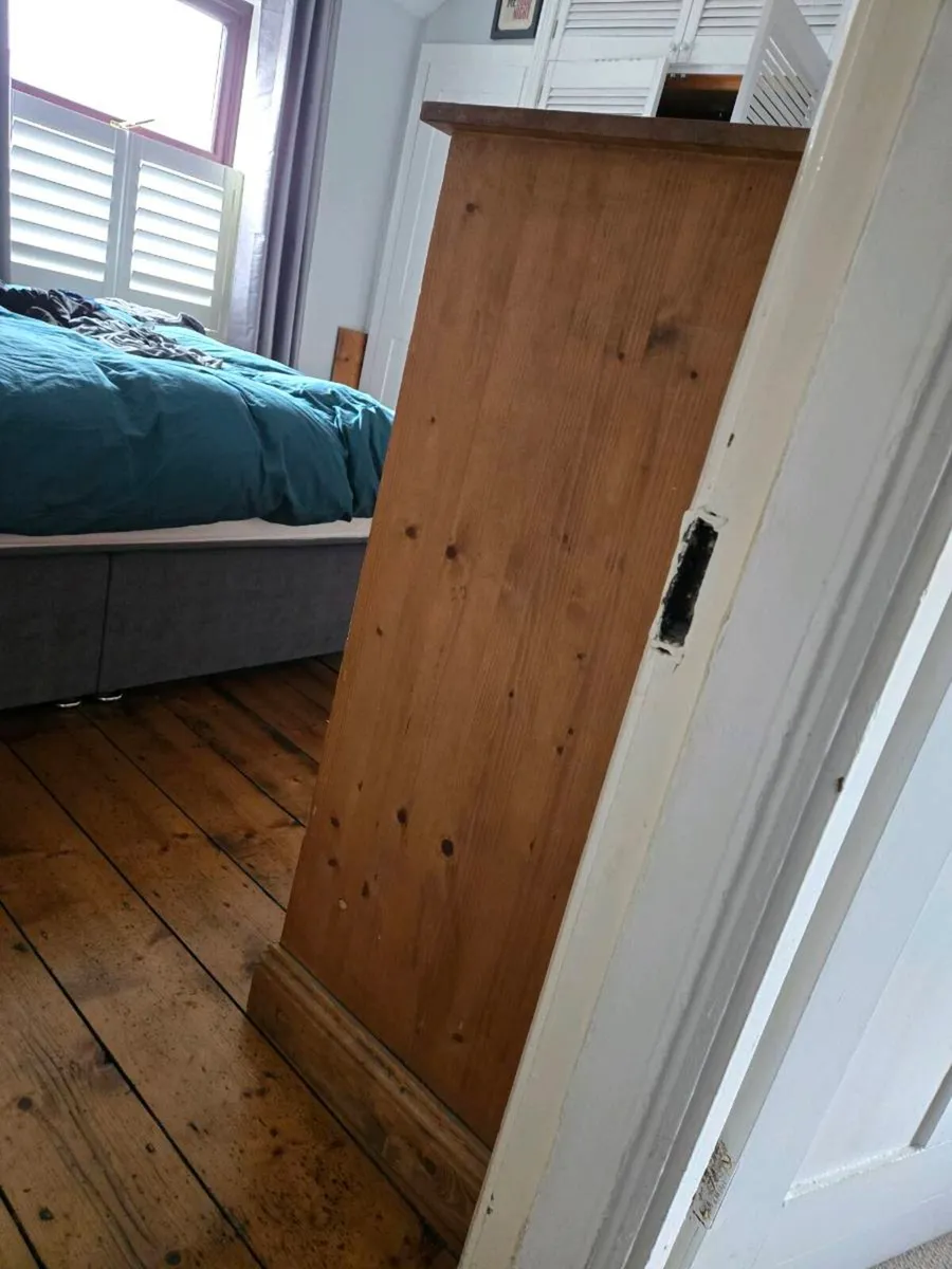 Chest of Drawers - Image 2