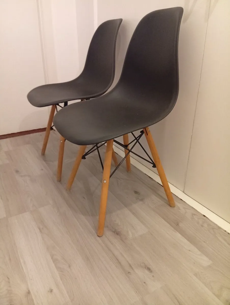 Quality Sturdy Comfortable Kitchen Dining Chairs - Image 1