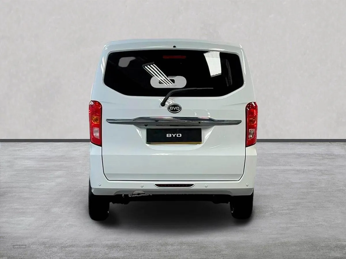 BYD Other 100Kw 45Kwh Auto - Image 4