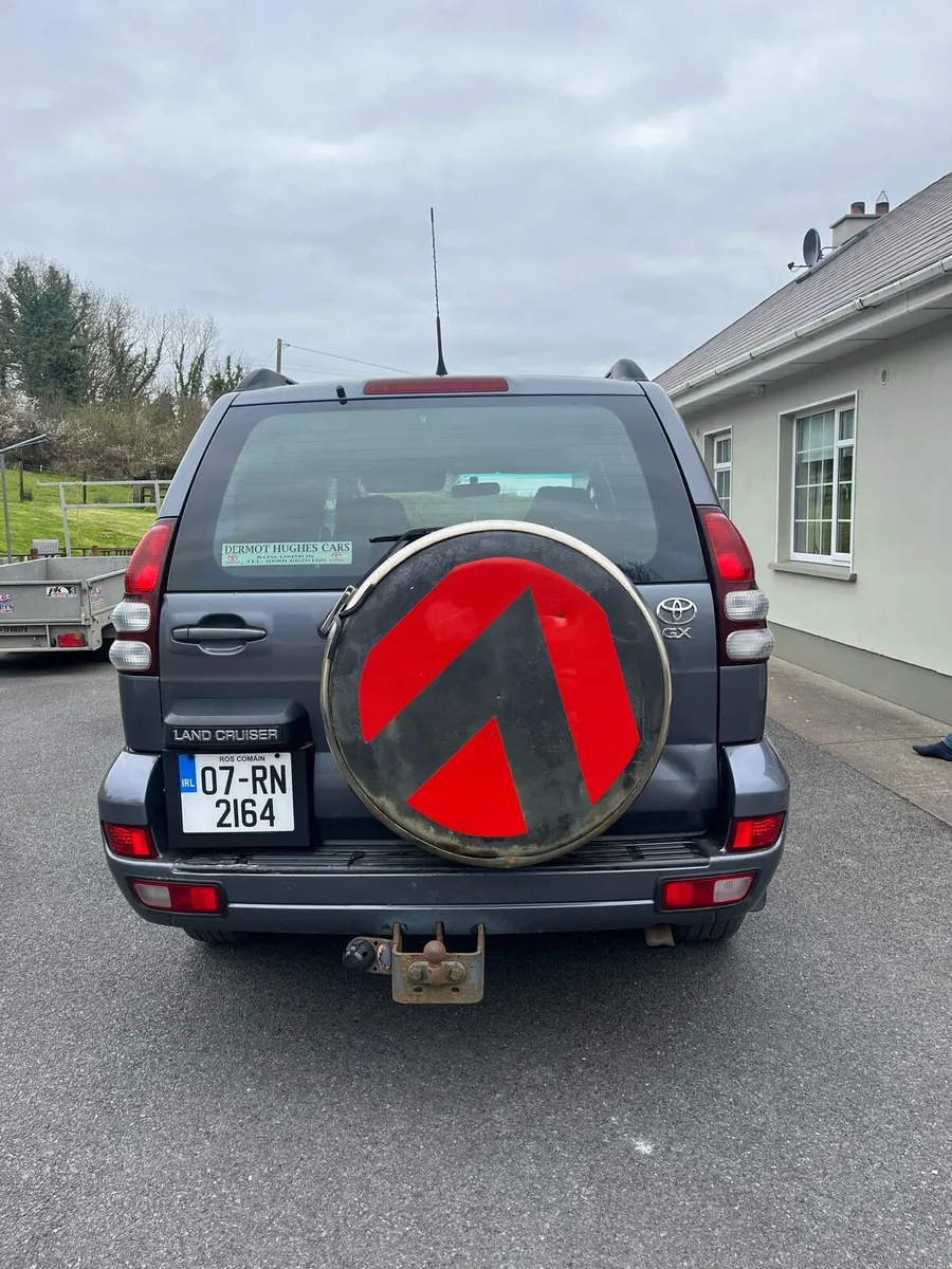 Land Cruiser - Image 4