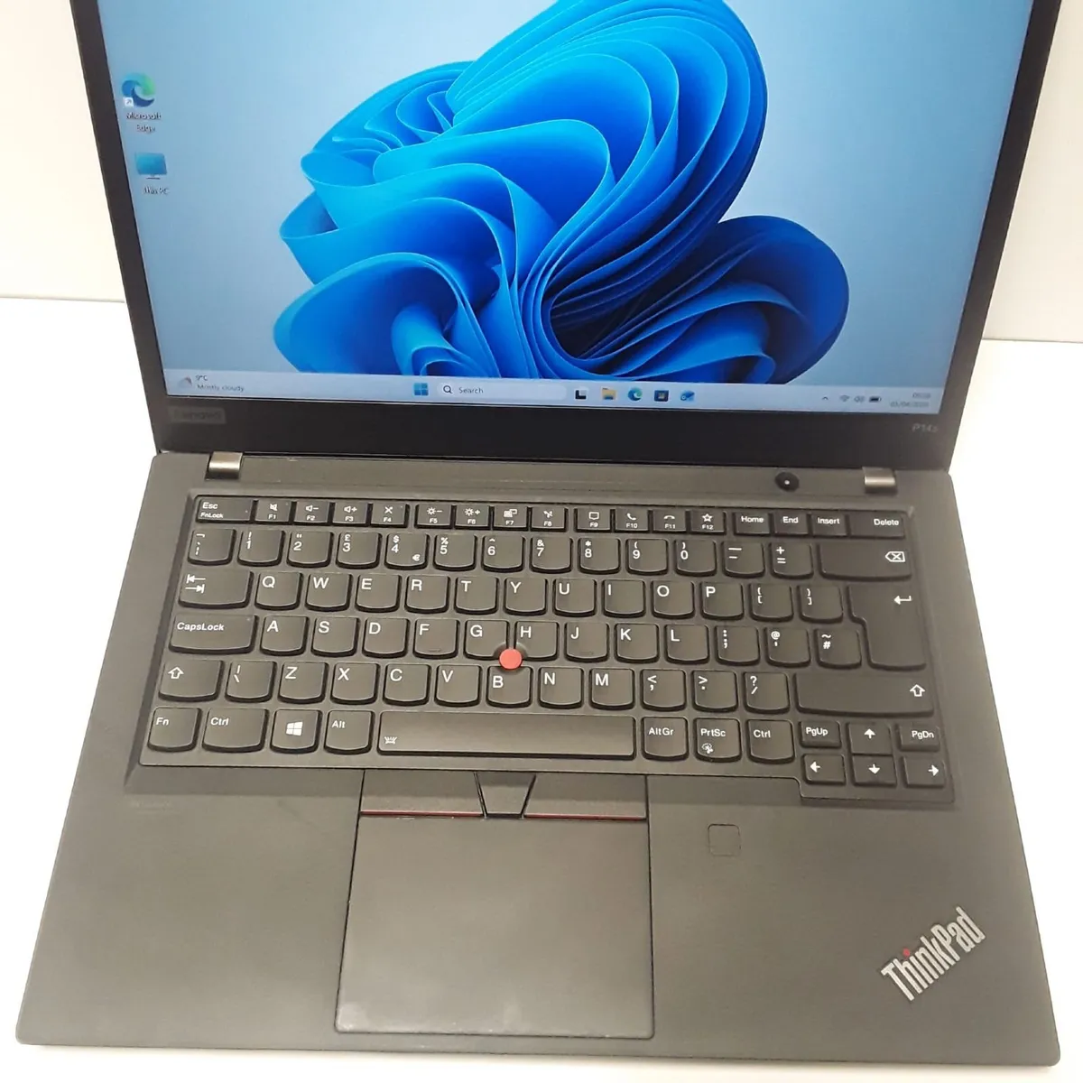 Lenovo ThinkPad P14s | Intel Core i7-1165G7 | 32GB - Image 1