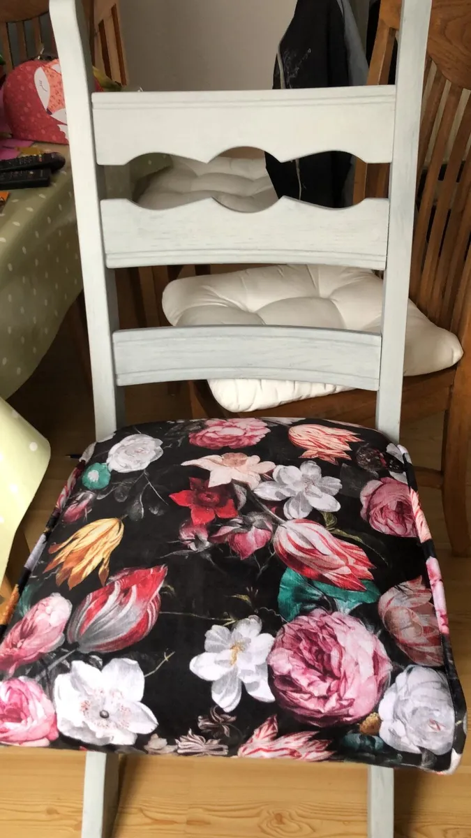 Solid oak bedroom chair - Image 4