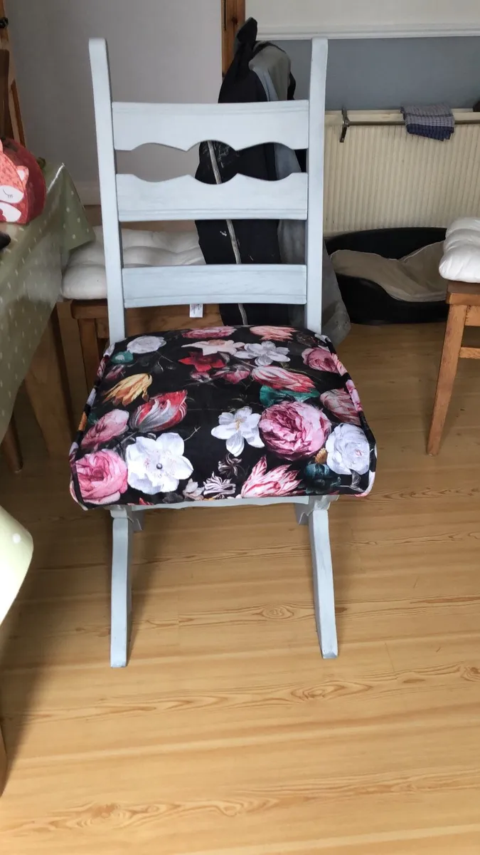 Solid oak bedroom chair - Image 2