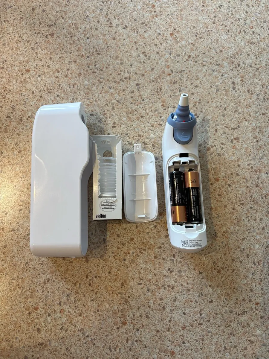 Braun Ear Thermometer - Image 3