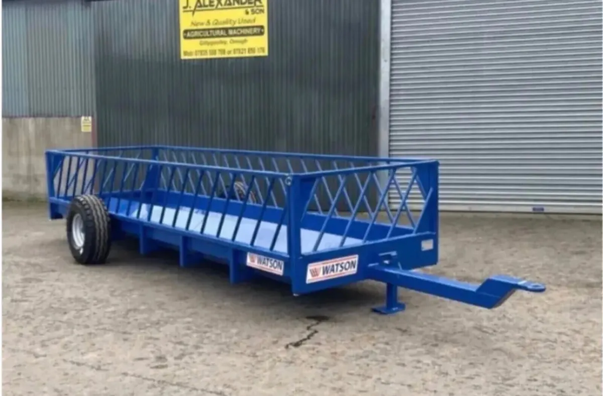 WATSON SHEEP / YOUNG STOCK FEEDING TRAILER - Image 1
