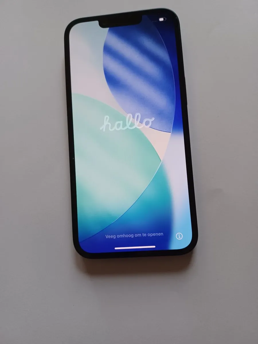 Apple Iphone 16 new128GB - Image 2