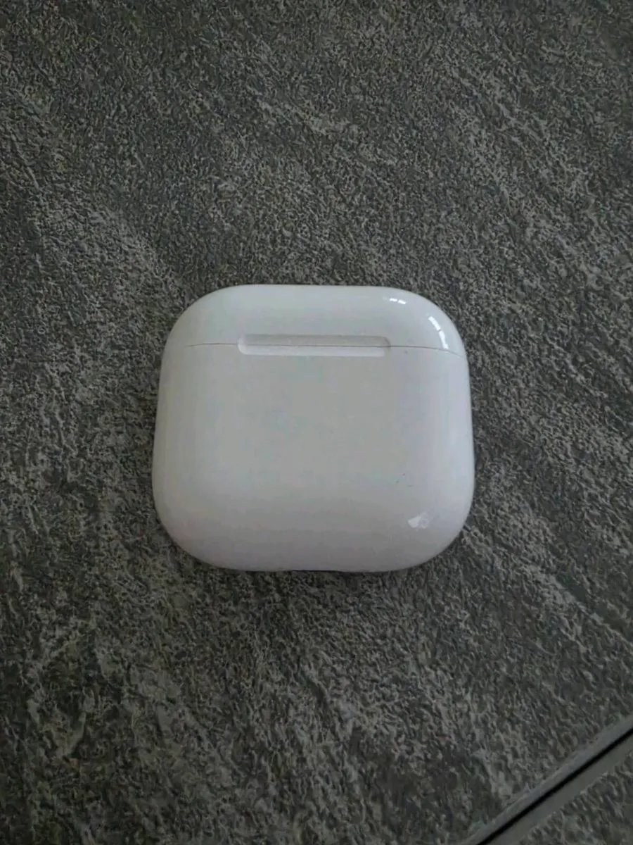 Apple airpods 4 - Image 4