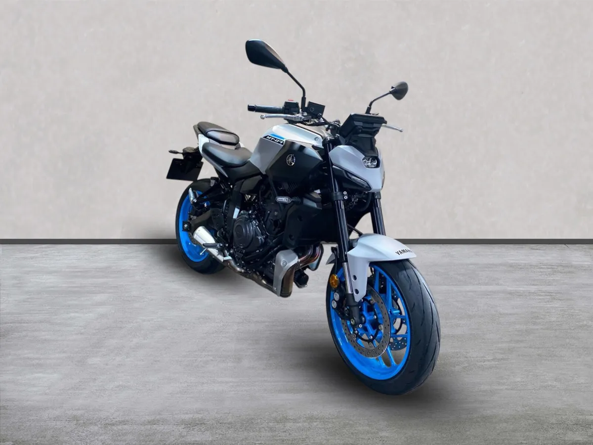YAMAHA MT-07 ABS, March 26 NI Reg with 17 Miles - Image 3