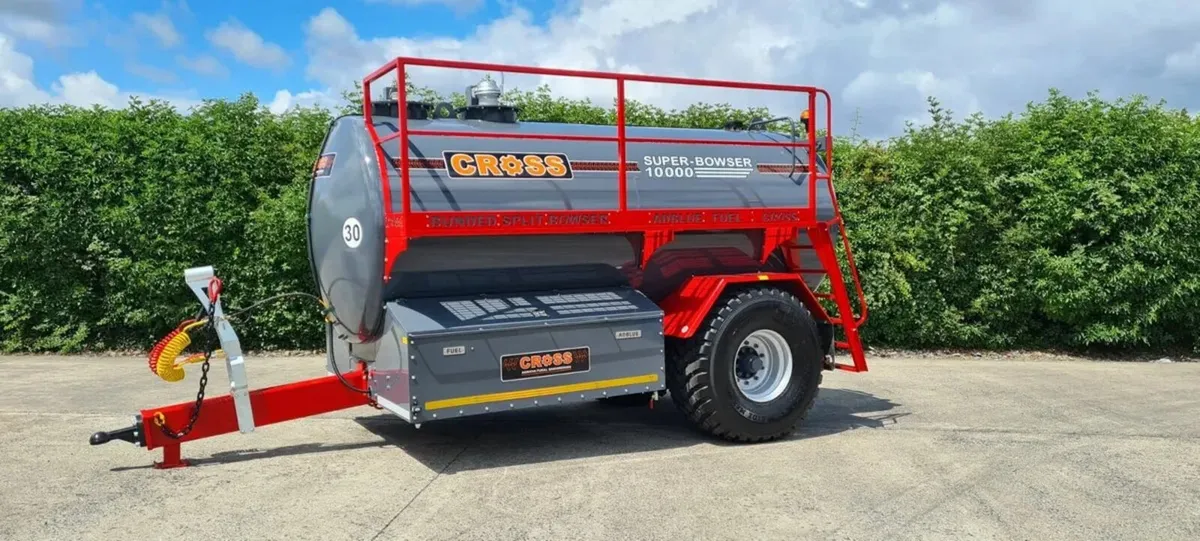 Cross Fuel Bowser - Image 1