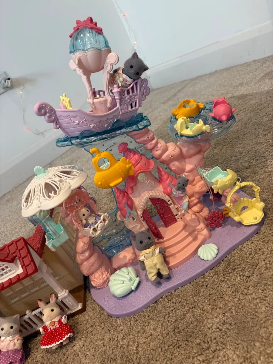 Sylvanian family bundle - Image 2