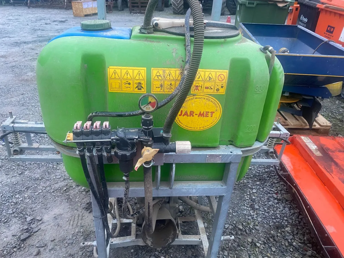 Used Jarmet 300 L sprayer - Image 1