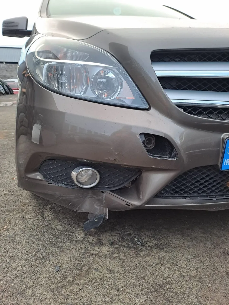 Mercedes-Benz B-Class 2013 - Image 2