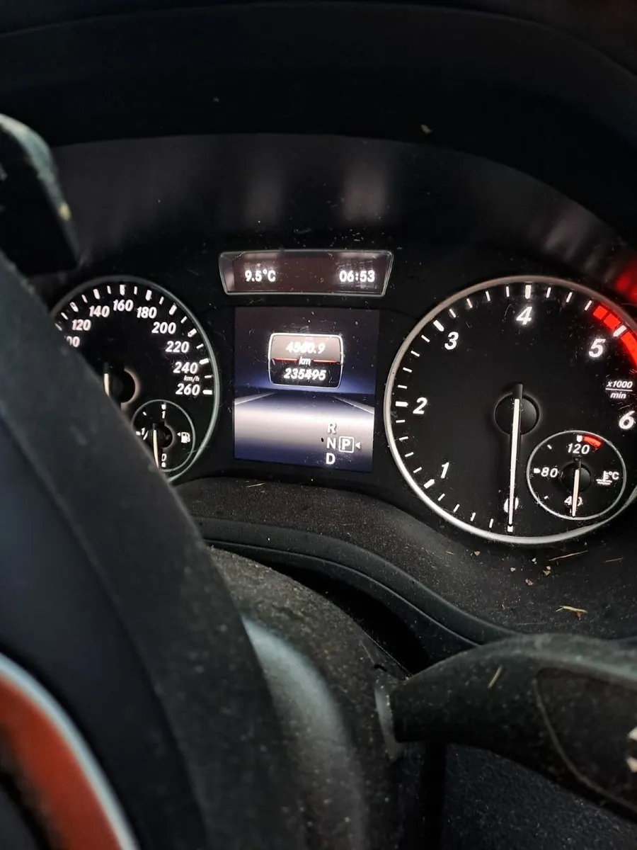 Mercedes-Benz B-Class 2013 - Image 4