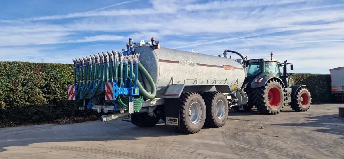 3750 Tanker - Show Stock - Image 4