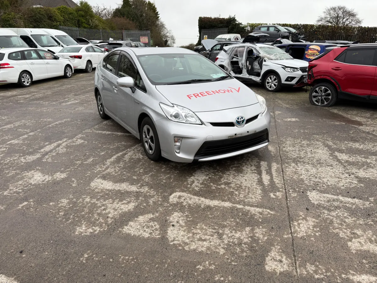 2015 Toyota Prius 1.8 Hybrid Automatic - Image 1