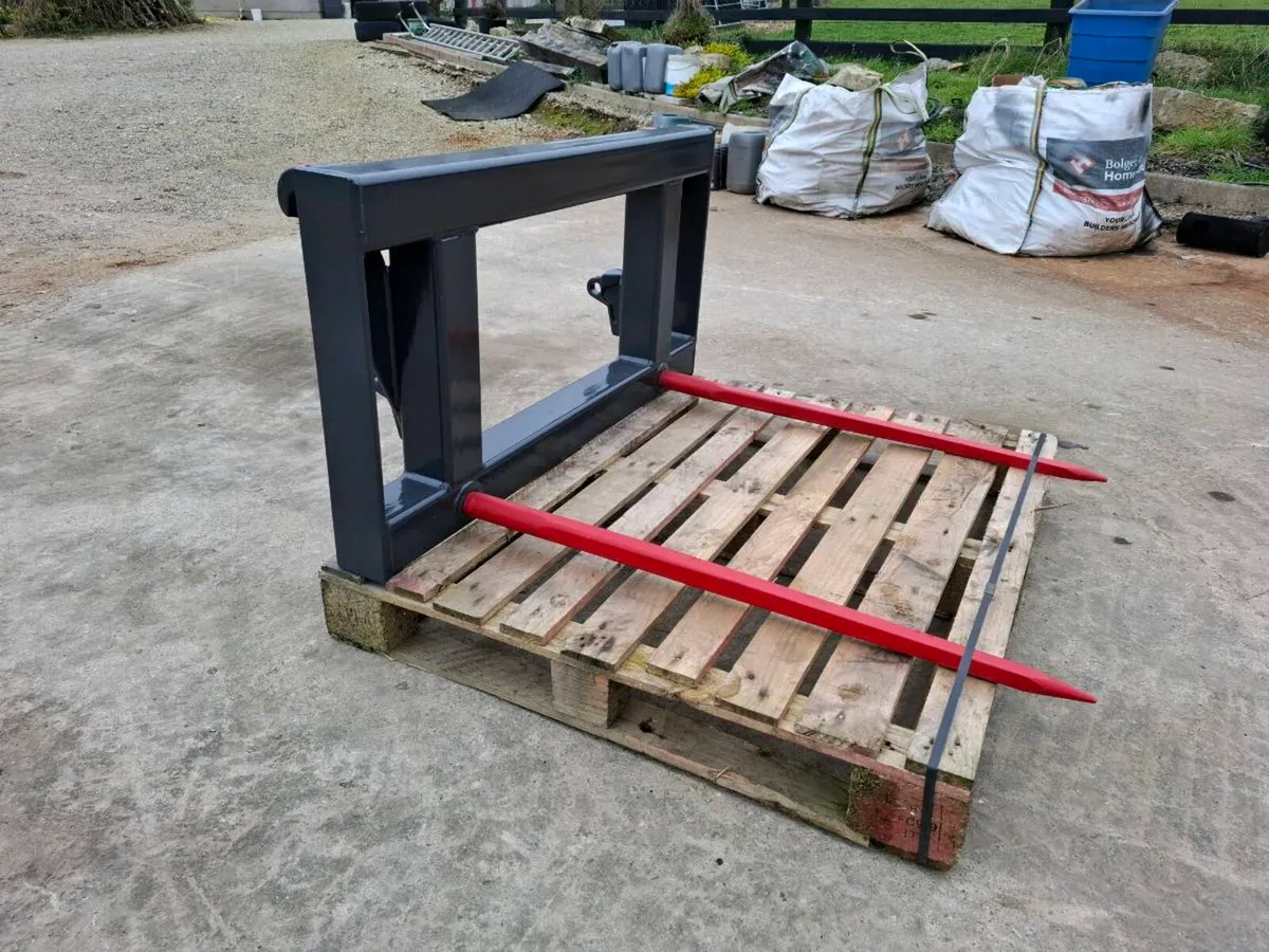 Euro 8 bale spike - Image 3