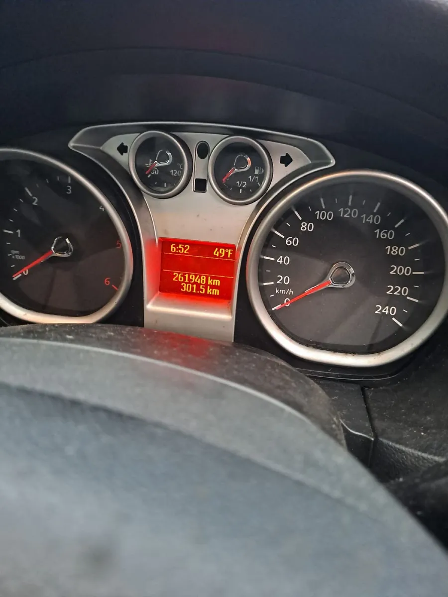 Ford Focus 2012 - Image 4