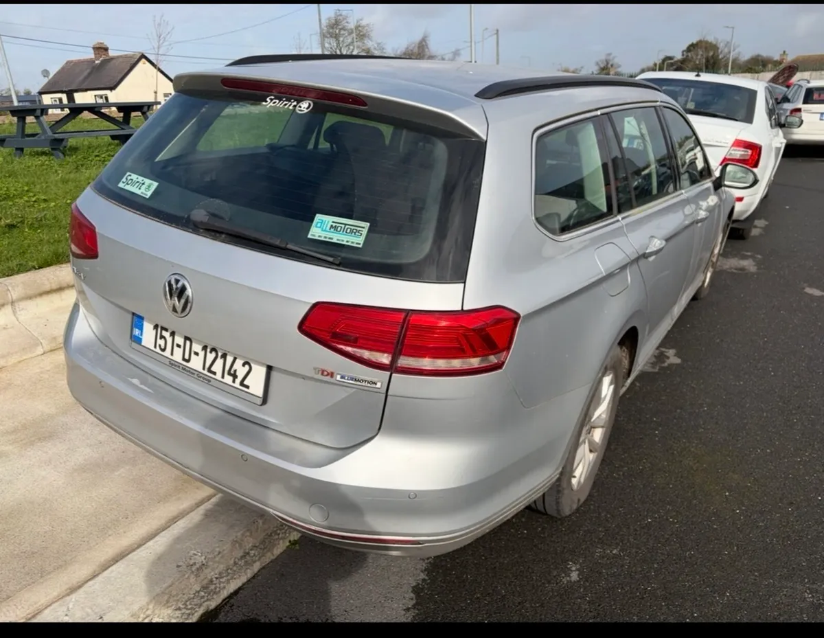 2015 Volkswagen Passat automatic, read ad!! - Image 4