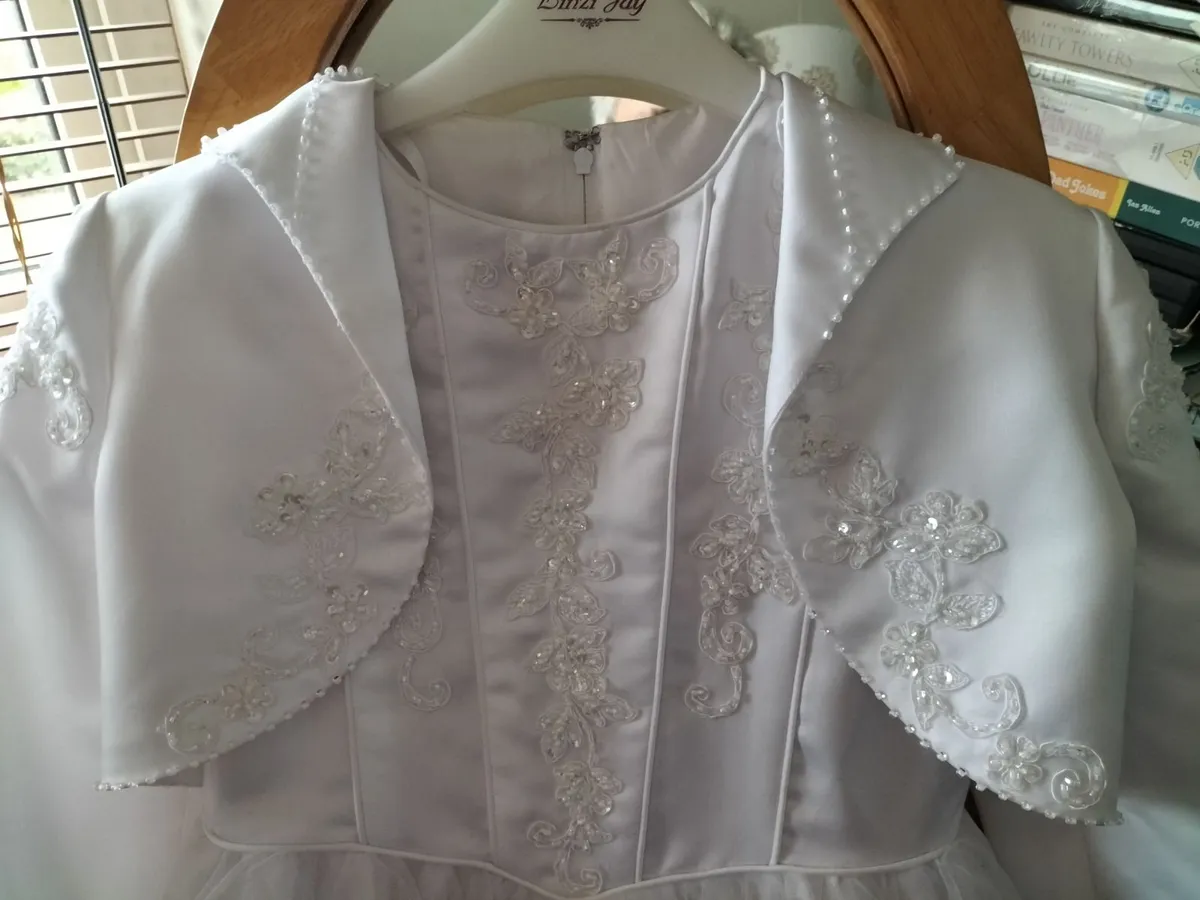 Communion dress - Image 2