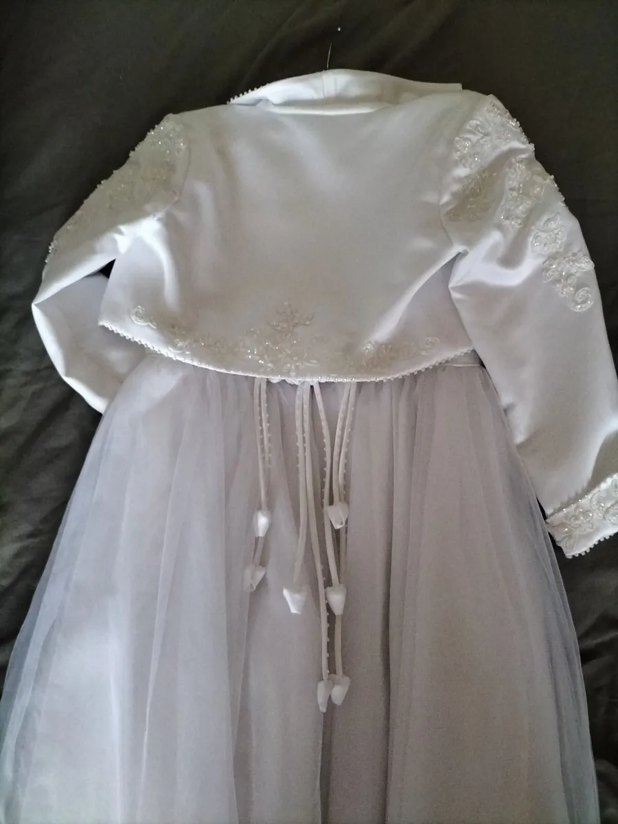 Communion dress - Image 3