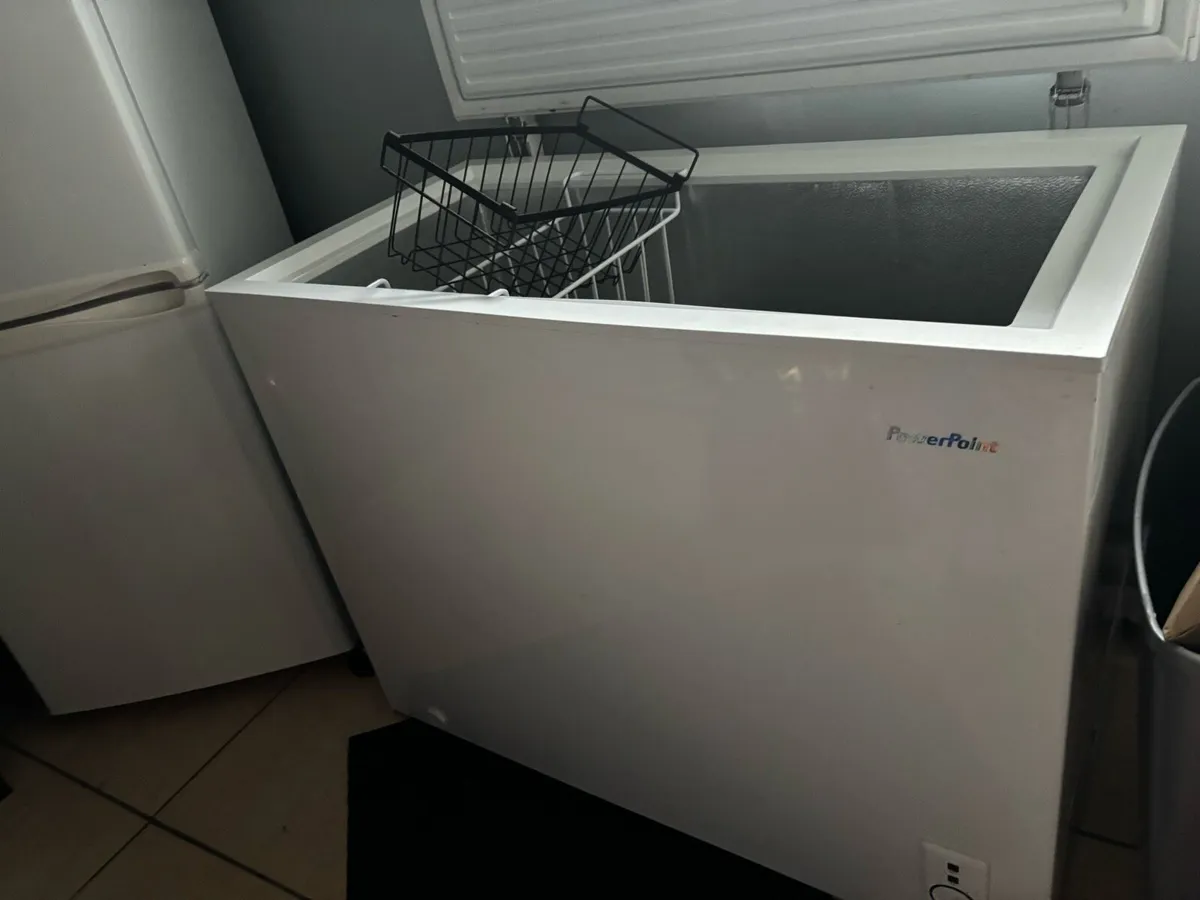 Chest Freezer - Image 1