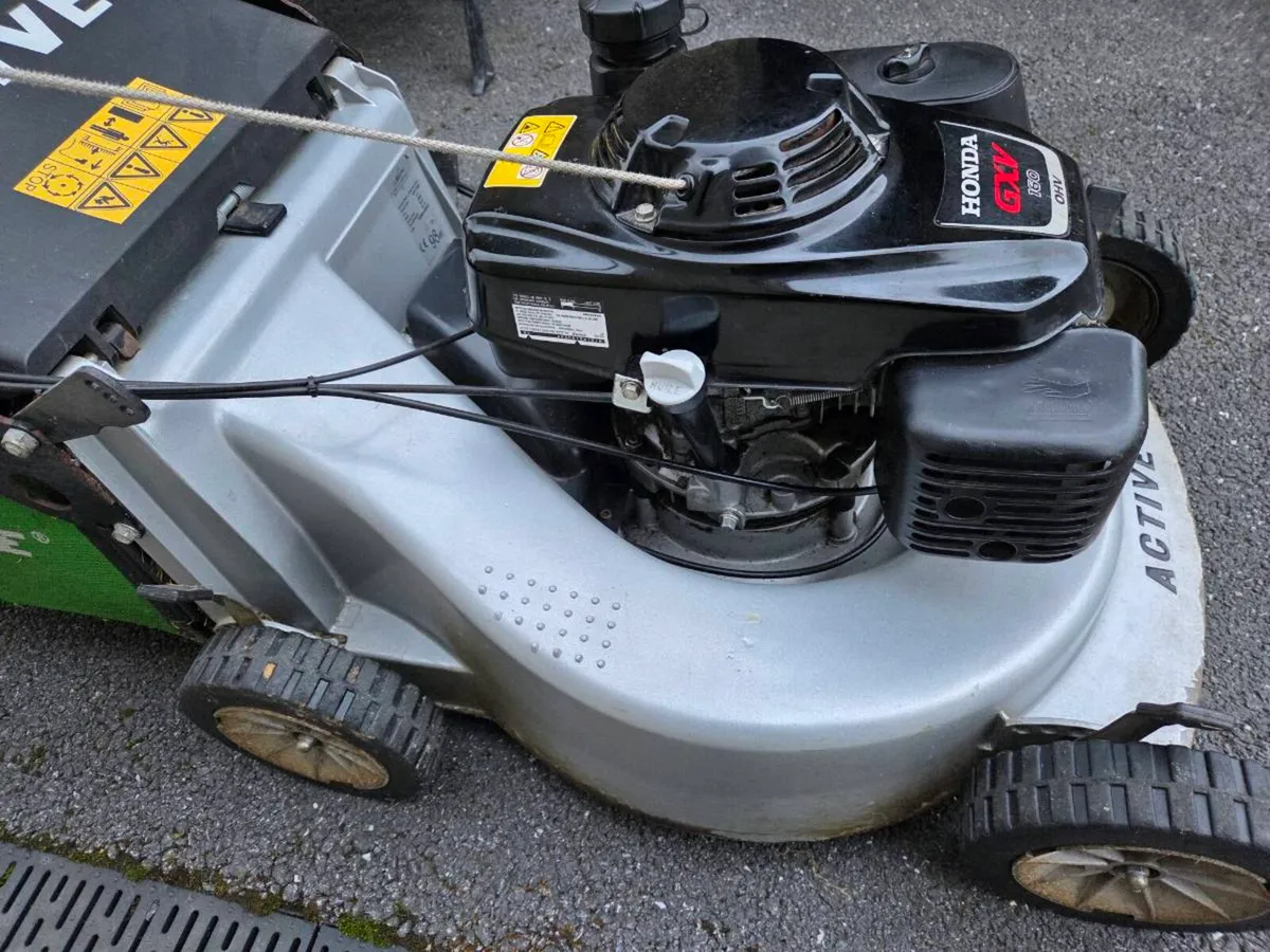 Active 5850 SWH Commercial Lawnmower - Image 3