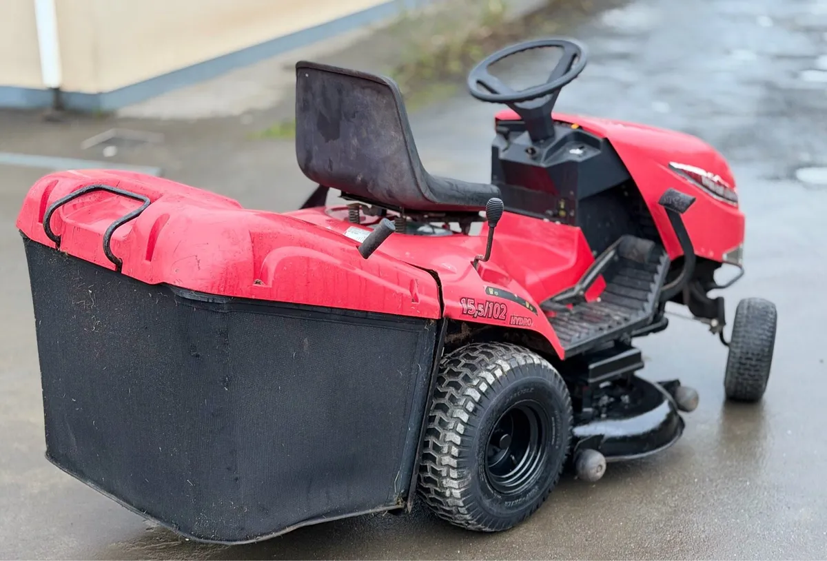 Castelgarden RideOn Lawnmower - Image 3