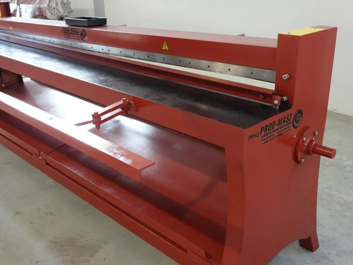 sheet metal guillotine 3050mm-1.2mm steel - Image 1