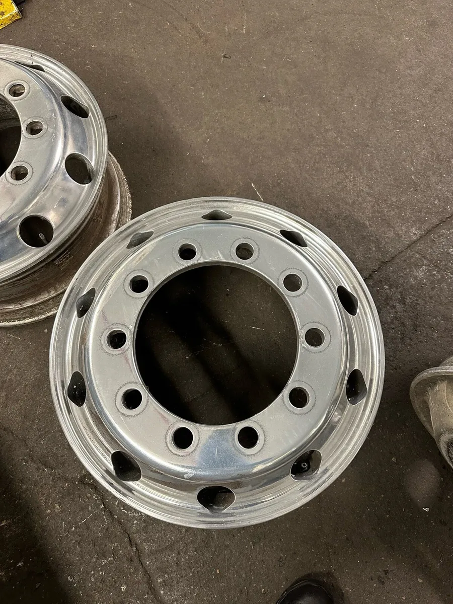 Alcoa wheels - Image 4