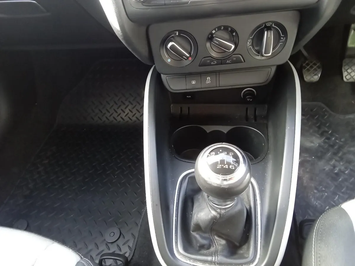 2014 AUDI A1 FOR SALE £2,000 ONO - Image 2