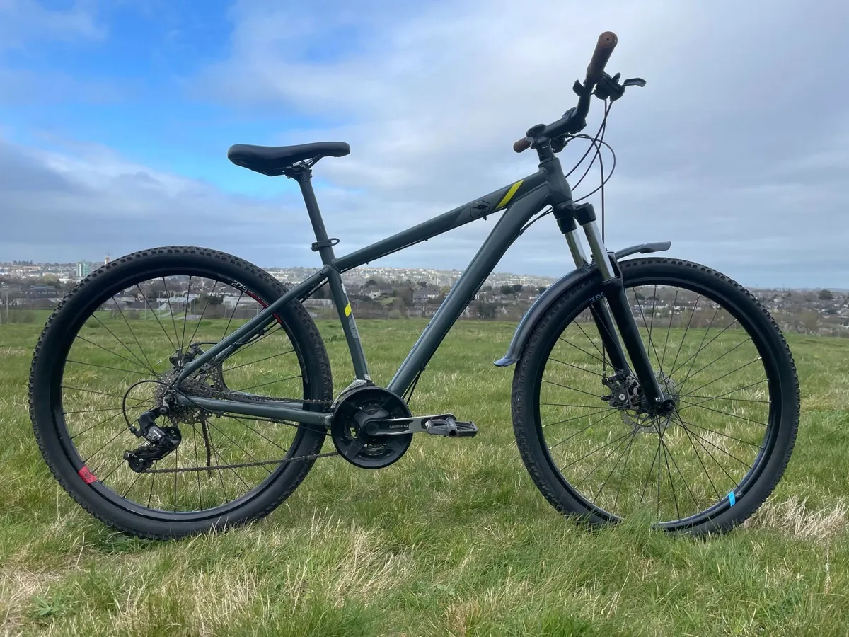 Raleigh Talus 2 Mountain Bike — M – 27.5" - Image 1