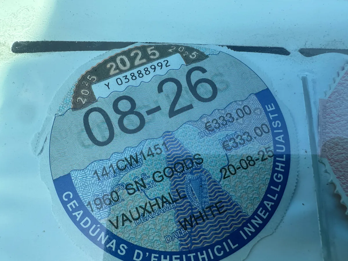 Vauxhall Vivaro 2014 New D OE 02/27 - Image 2