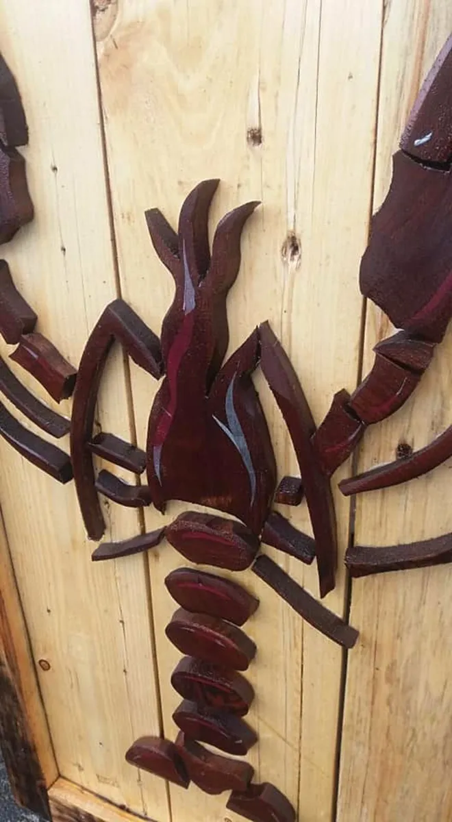 Rustic driftwood spiny lobster woodart - Image 4
