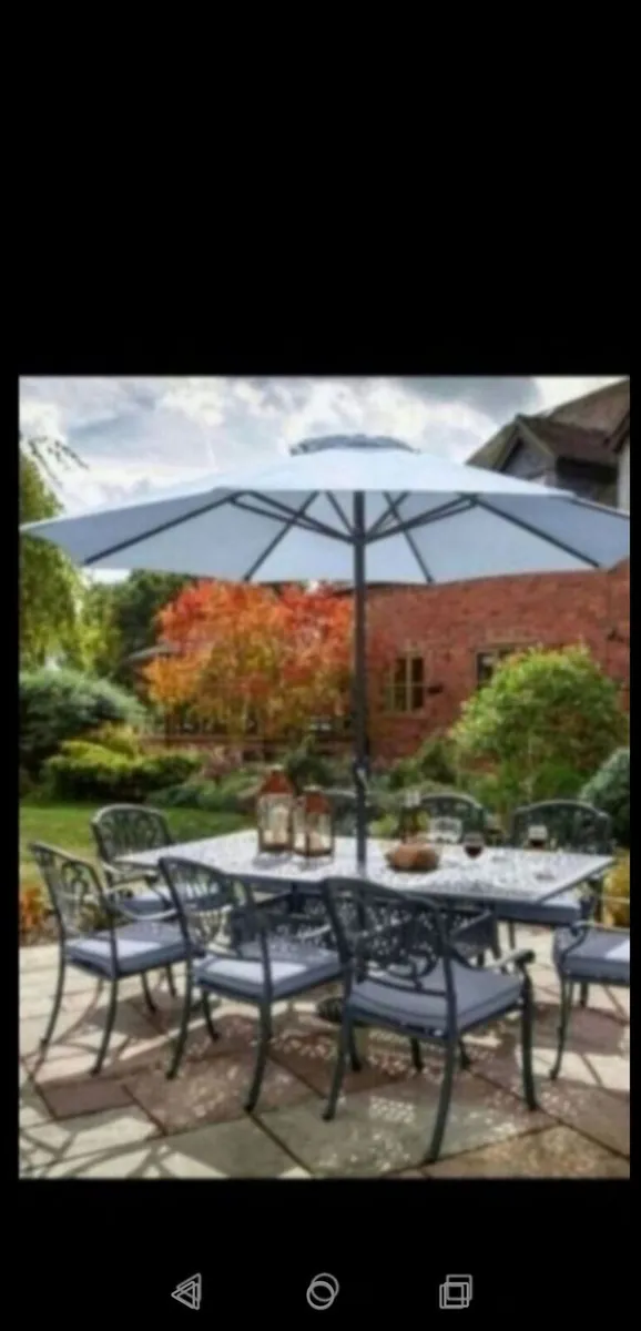 ***CLEARANCE*** Brand New Hartman 8 Seater Set - Image 1