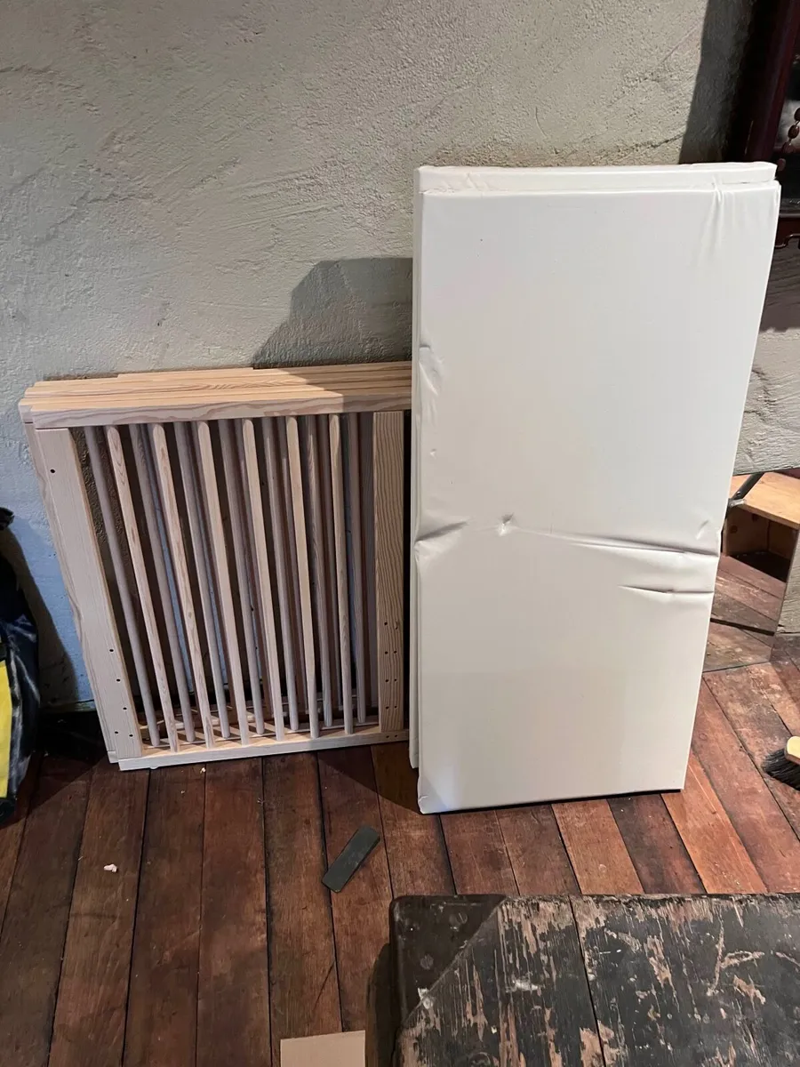 Wooden cot , flatpack - Image 2