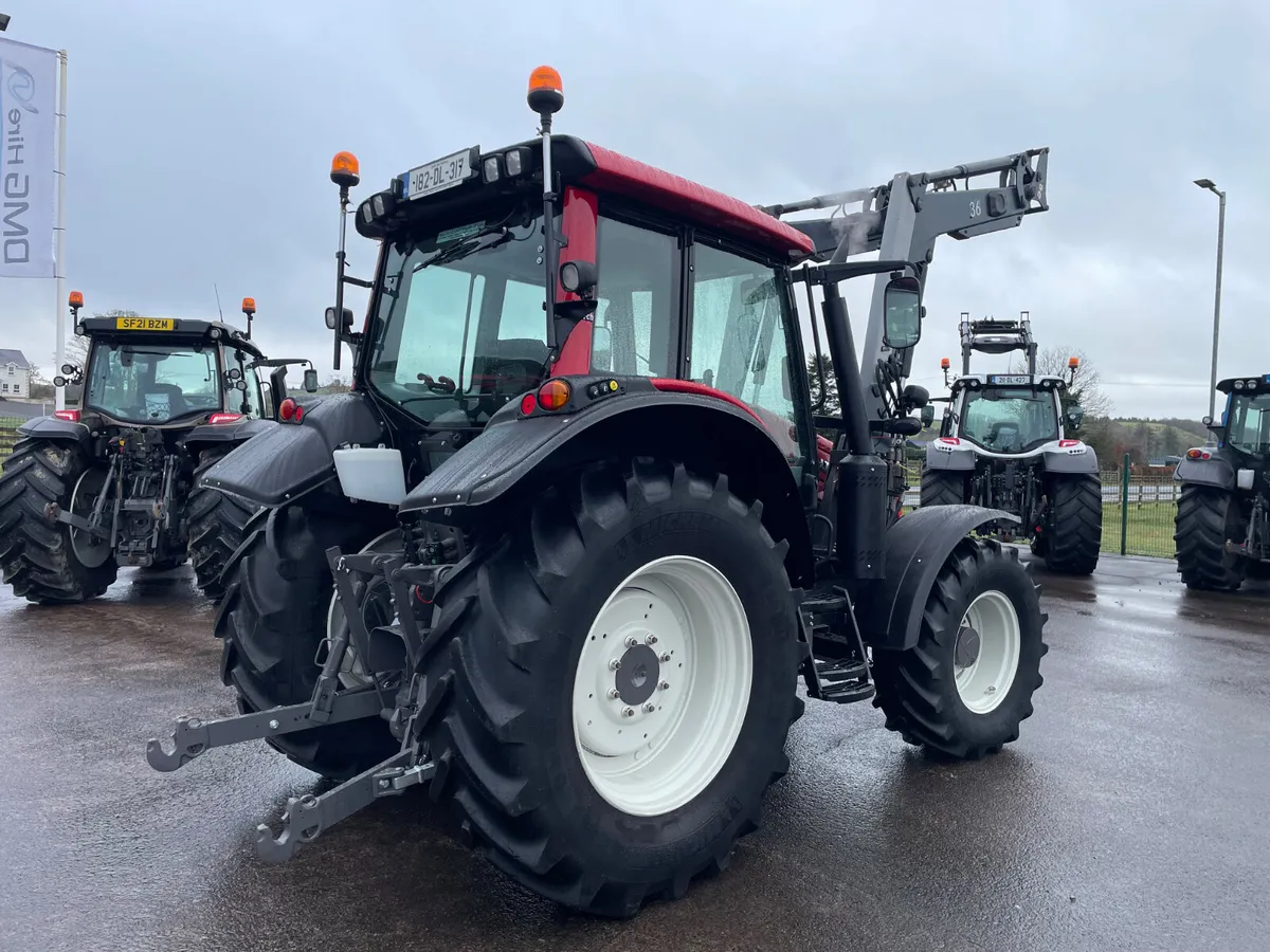2018 Valtra N103 Hitech - Image 4