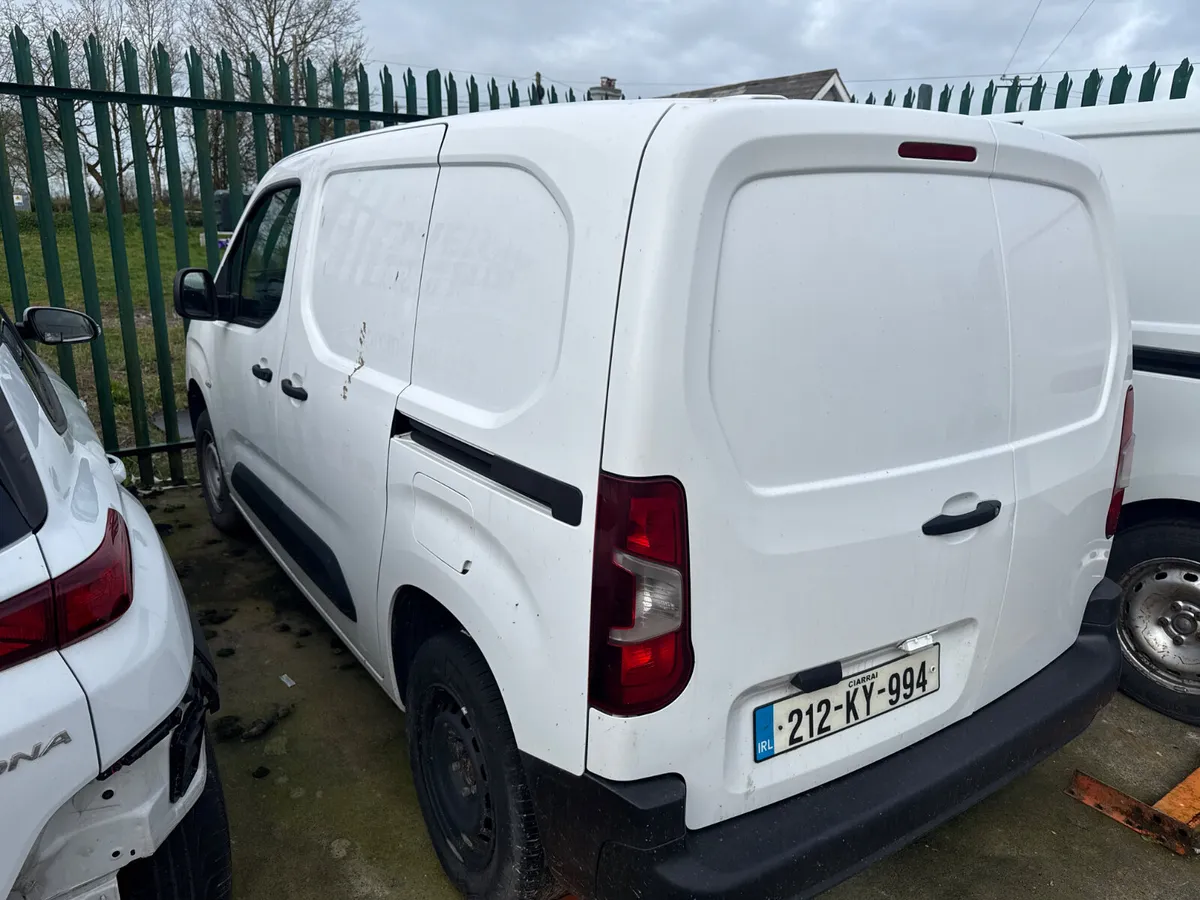 Pug partner 1.5 breaking - Image 1