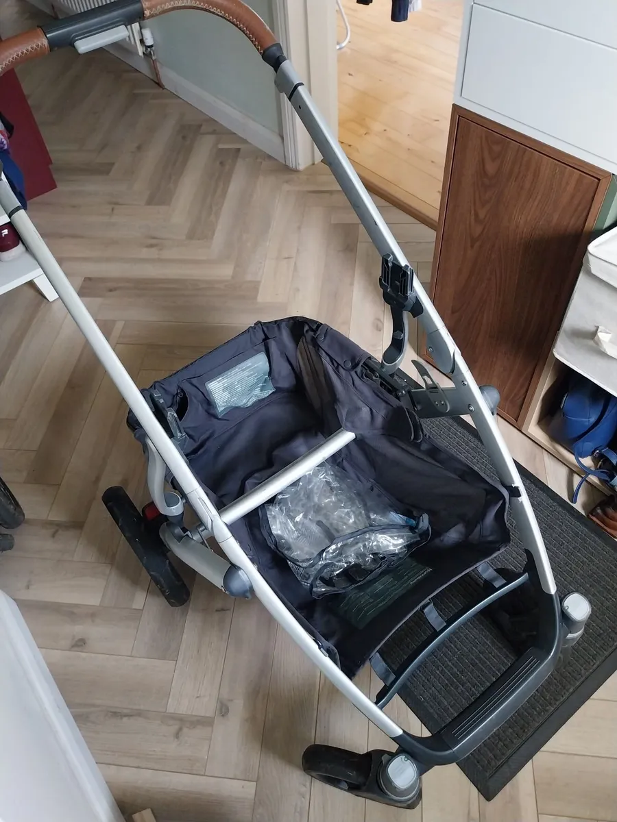 Uppababy Vista buggy system - Image 3