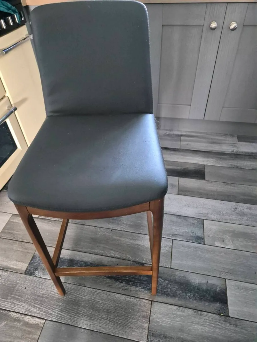 5 kitchen stools - Image 1