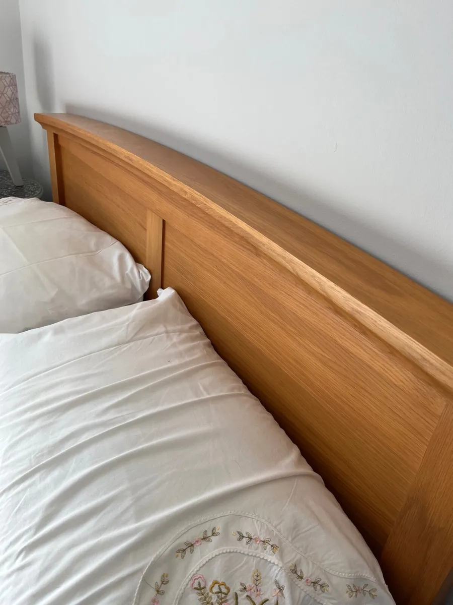 Double solid wood bed and mattress - Image 3