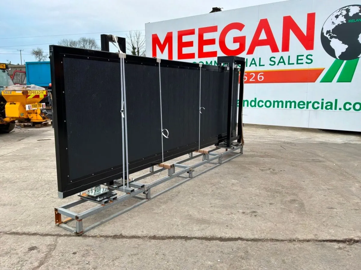 UNUSED 13ft SLIDING ENTRANCE GATES1376p. - Image 4