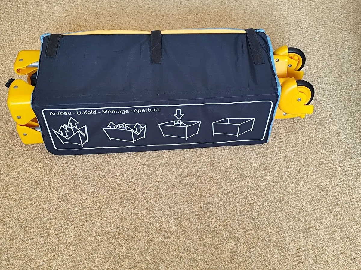 Travel cot (FREE) - Image 3